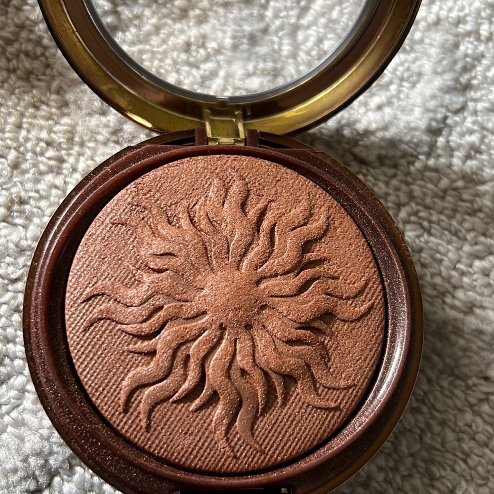 Lancome urban decay physician formula.